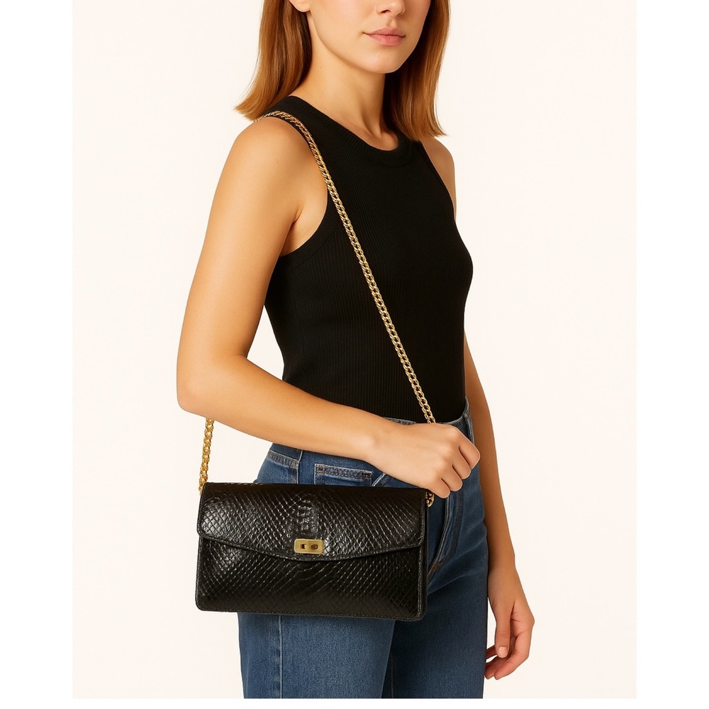 Made In Italy Vintage black Croc skin shoulder bag